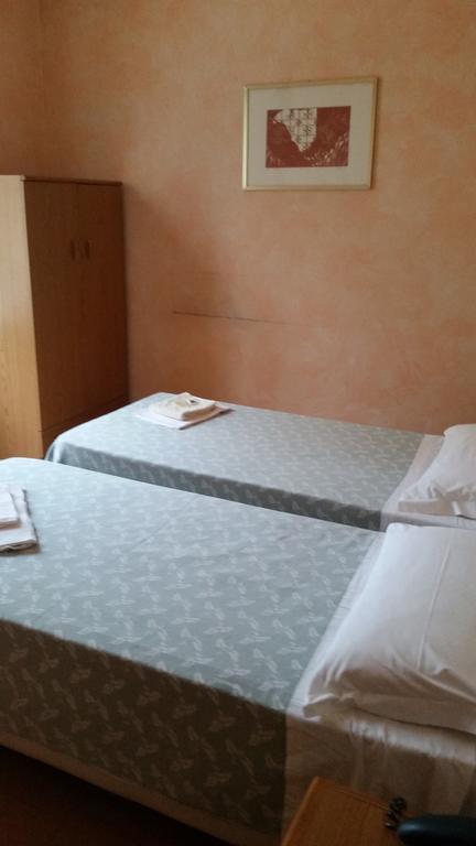 Albergo Margherita 基安奇安诺泰尔梅 外观 照片