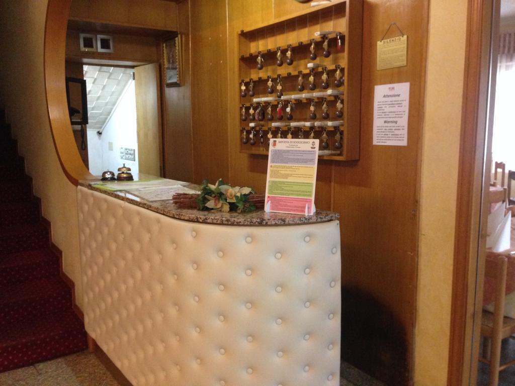 Albergo Margherita 基安奇安诺泰尔梅 外观 照片
